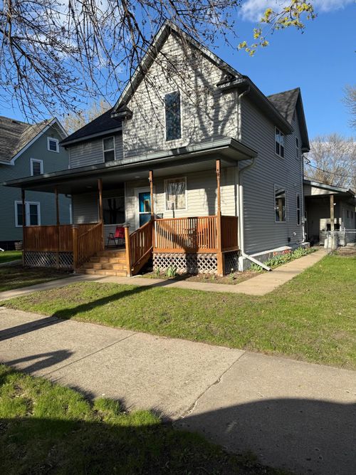 318 S 7th St, Montevideo, MN, 56265-1931 | Card Image