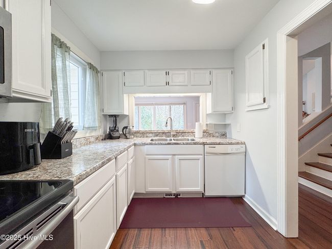 310 Wimbledon Ct, Townhouse with 3 bedrooms, 3 bathrooms and null parking in Wilmington NC | Image 17