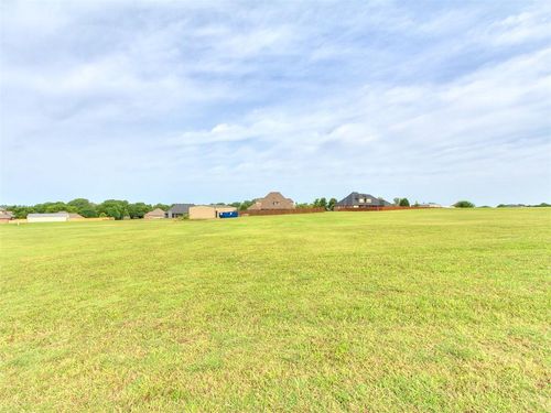 886 County Street 2922, Tuttle, OK, 73089-3712 | Card Image