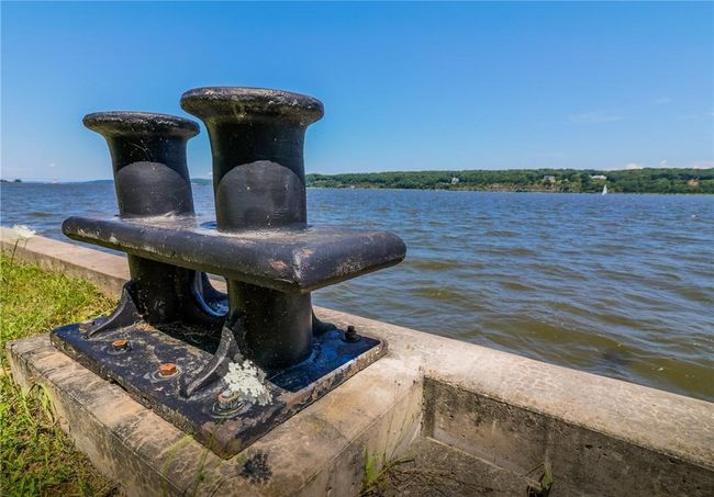 View of water feature | Image 20