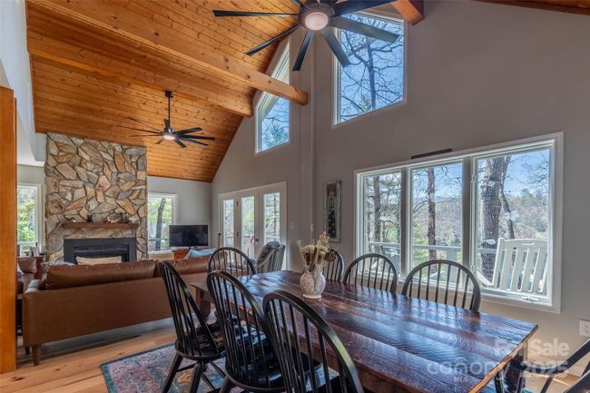 Dining Area | Image 21