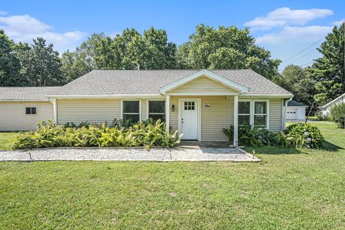 984 106th Avenue, Plainwell, MI, 49080 | Card Image