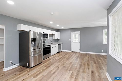 3431 Watts Psge, CHARLOTTESVILLE, VA, 22911-5719 | Card Image
