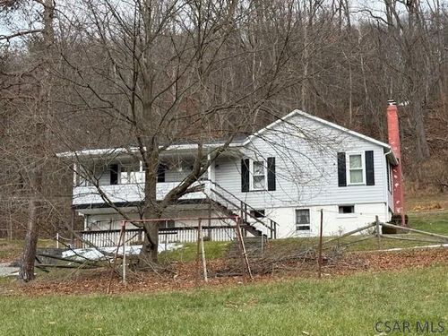 114 Kathy Dr, Johnstown, PA, 15904-5800 | Card Image