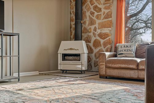 4285 Highway 101, Gamaliel, AR, 72537-9748 | Card Image