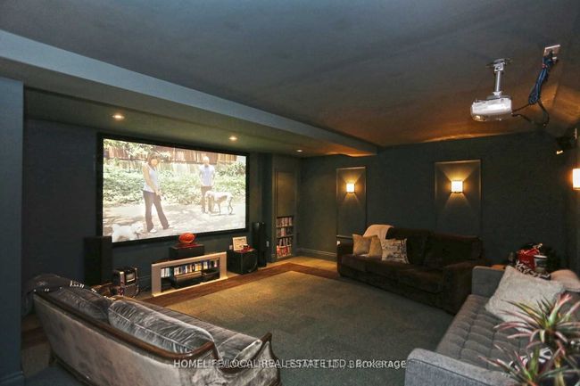 2 Highland Hill, House other with 6 bedrooms, 5 bathrooms and 4 parking in North York ON | Image 17