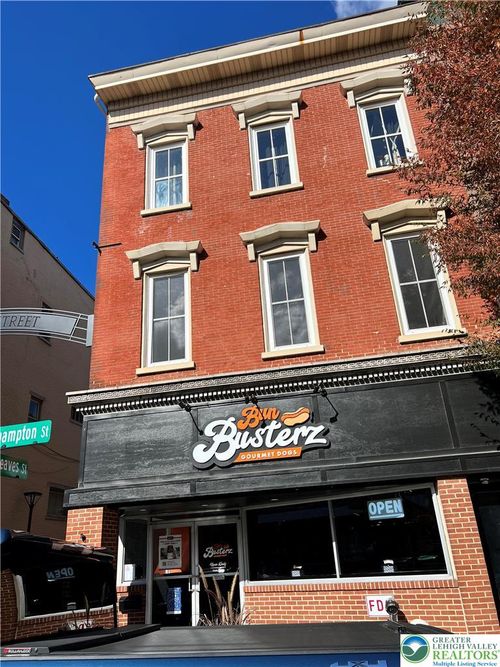 apt-1f-233 Northampton St, EASTON, PA, 18042-3650 | Card Image