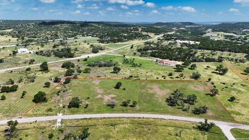 143 Coldwater Dr E, Center Point, TX, 78010 | Card Image