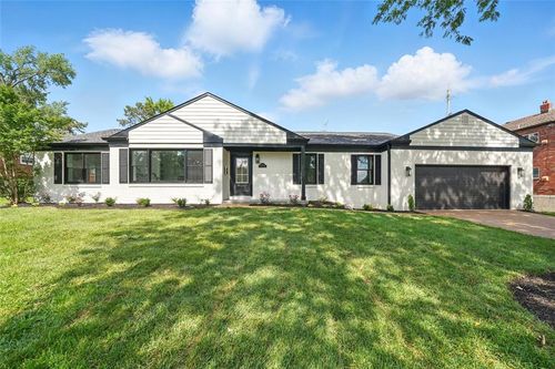 808 Francis Pl, Clayton, MO, 63105-2411 | Card Image