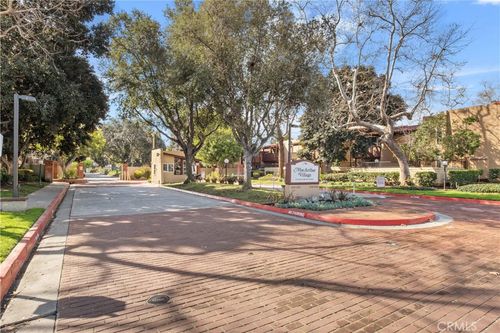 18-1000 E Macarthur Cres, Santa Ana, CA, 92707 | Card Image