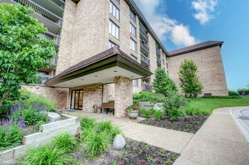 apt-510-1621 Mission Hills Rd, Northbrook, IL, 60062-5740 | Card Image