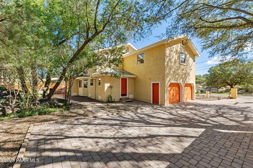 1220 Linda Vista Ln, Prescott, AZ, 86305-5265 | Card Image