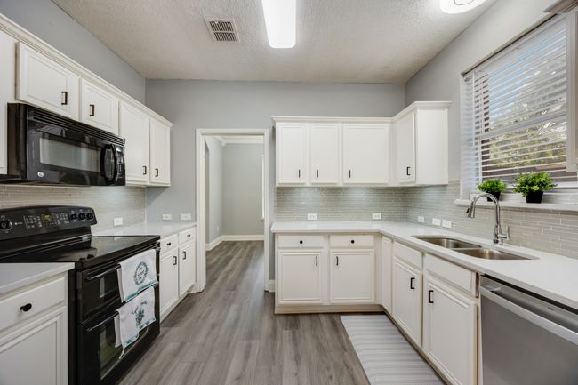 302 Trailwood Dr, House other with 5 bedrooms, 3 bathrooms and null parking in Allen TX | Image 15