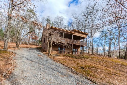 696 Mcridge Road, Hiawassee, GA, 30546 | Card Image