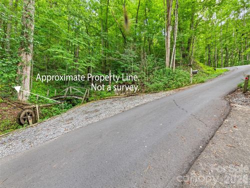 21and22-00 Dogwood Trail, Waynesville, NC, 28786 | Card Image