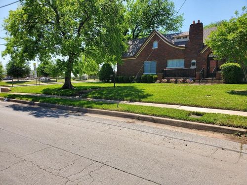 2848 Forest Ave, Fort Worth, TX, 76112-6607 | Card Image