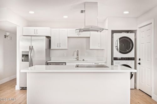 1611 W 5th St, Mesa, AZ, 85201-5304 | Card Image