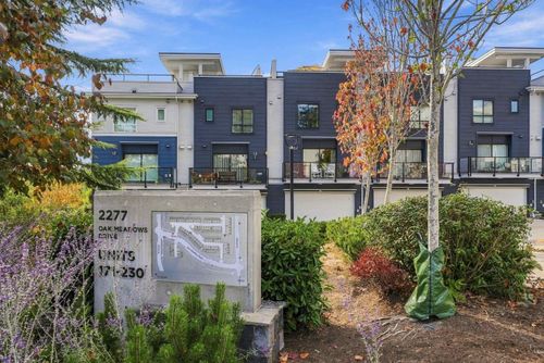 202-2277 Oak Meadows Dr, Surrey, BC, V3Z0W6 | Card Image