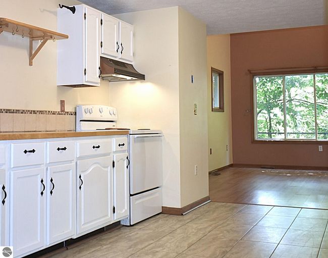 4467 S Forthill Rd, House other with 3 bedrooms, 2 bathrooms and null parking in Suttons Bay MI | Image 16