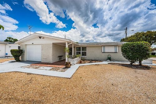 4902 Vision Ave, HOLIDAY, FL, 34690-5807 | Card Image