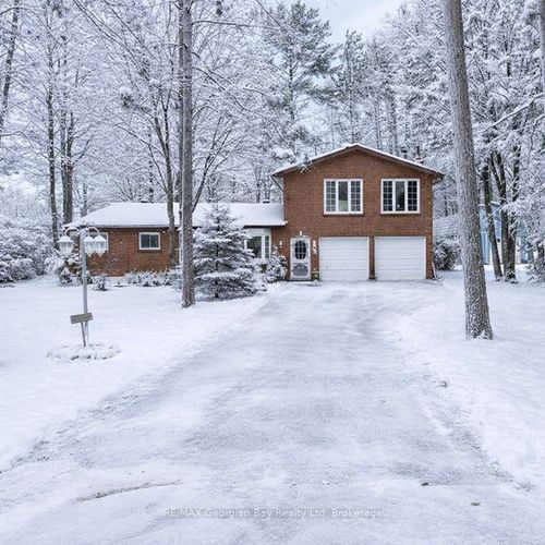 1 Lindale Ave, Tiny, ON, L9M0J2 | Card Image