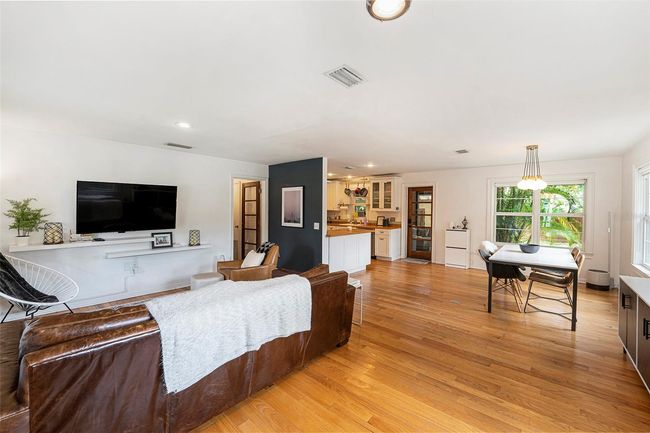 3709 W San Pedro St, House other with 3 bedrooms, 2 bathrooms and null parking in TAMPA FL | Image 6