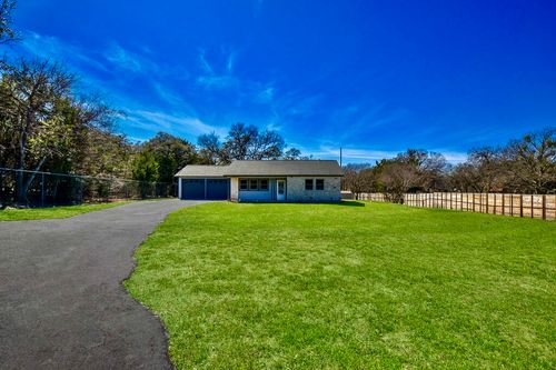 16001 Awalt Dr, Austin, TX, 78734-1412 | Card Image