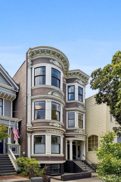 527 Baker St, San Francisco, CA, 94117-1405 | Card Image