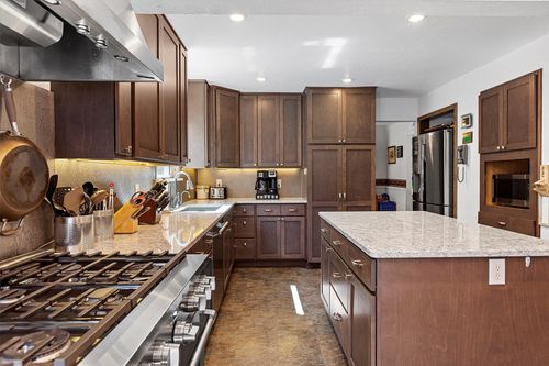 19025 Arabian Ln, Frenchtown, MT, 59834-9706 | Card Image