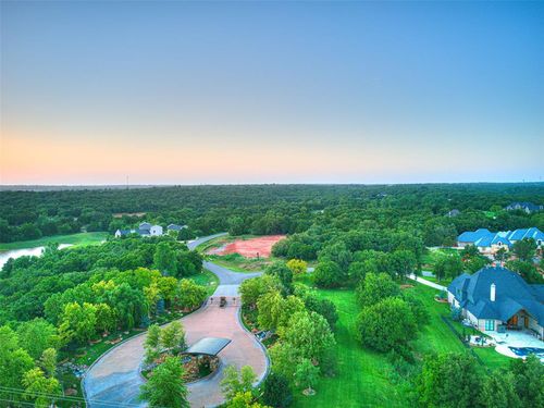 7033 James Creek Trail, Edmond, OK, 73034 | Card Image