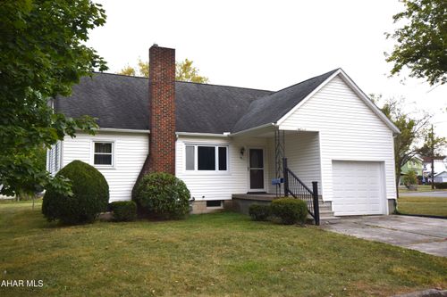 1029 6th Ave, Duncansville, PA, 16635-1333 | Card Image