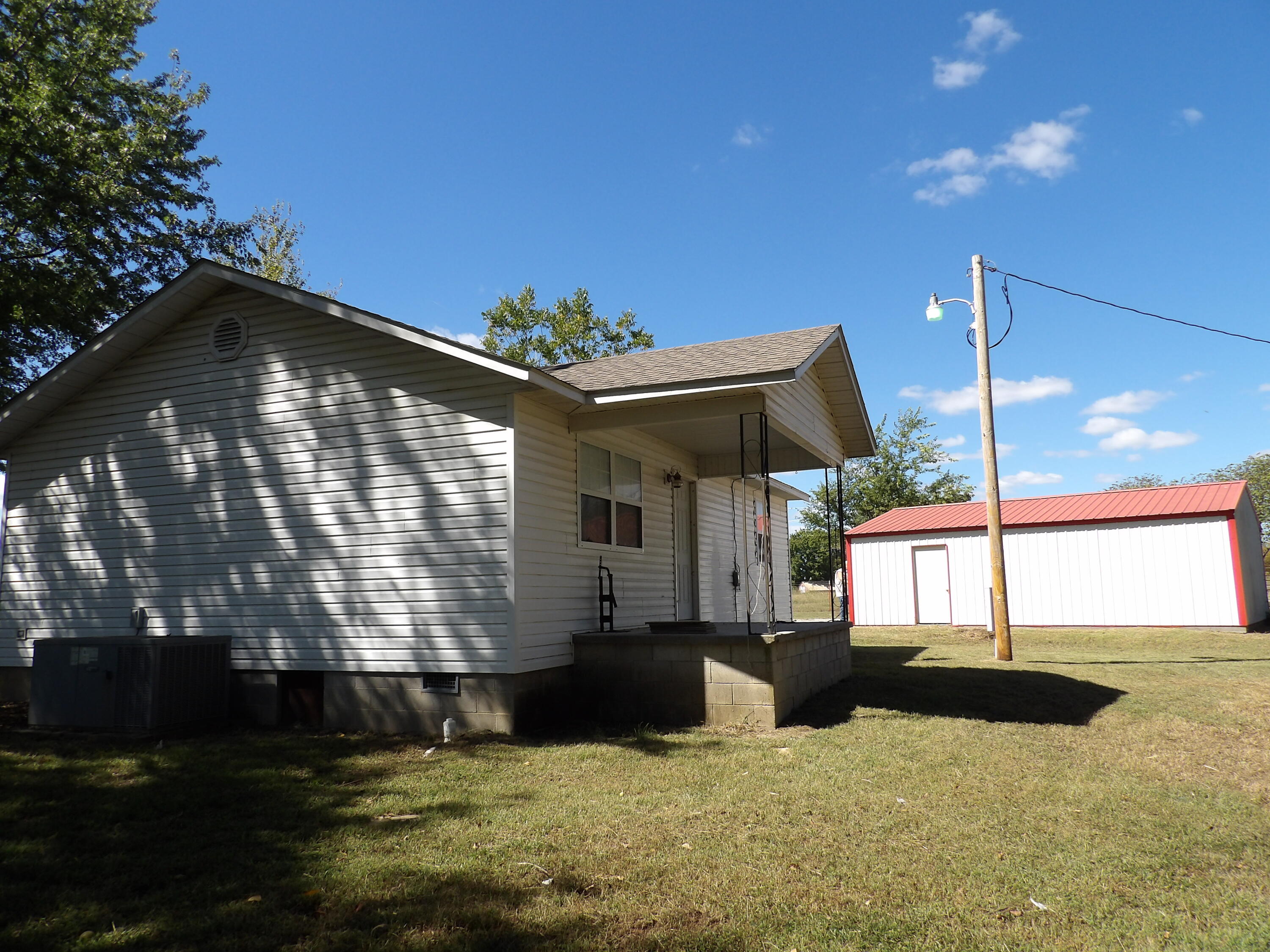 170 Rd, Fairland, OK 74343