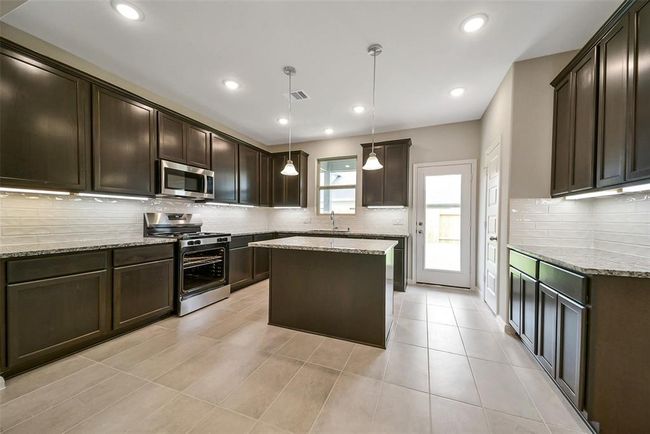 4215 Sternside Ln, House other with 4 bedrooms, 3 bathrooms and 2 parking in Houston TX | Image 10