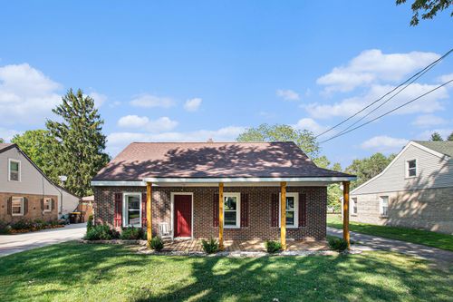 4662 Tolland Ave, Holt, MI, 48842-1128 | Card Image