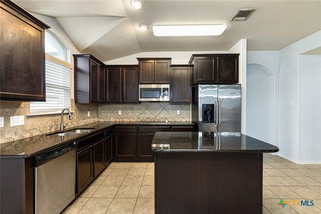 5209 Ranch Meadow St, House other with 4 bedrooms, 2 bathrooms and null parking in Killeen TX | Image 19