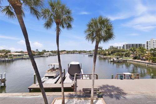 11-3717 46th Ave S, ST PETERSBURG, FL, 33711-4445 | Card Image