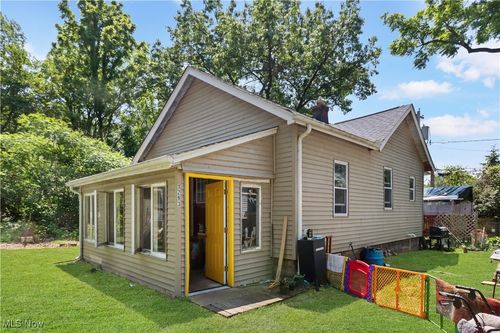 1293 W Jackson St, Painesville, OH, 44077-1303 | Card Image