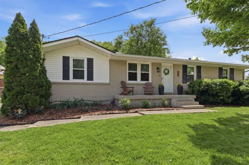 533 Adamwood Dr, Nashville, TN, 37211-5210 | Card Image