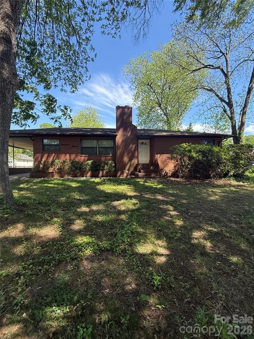 1913 S Main Street, Kannapolis, NC, 28081 | Card Image