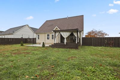 1622 Autumn Dr, House other with 3 bedrooms, 2 bathrooms and 2 parking in Clarksville TN | Image 3