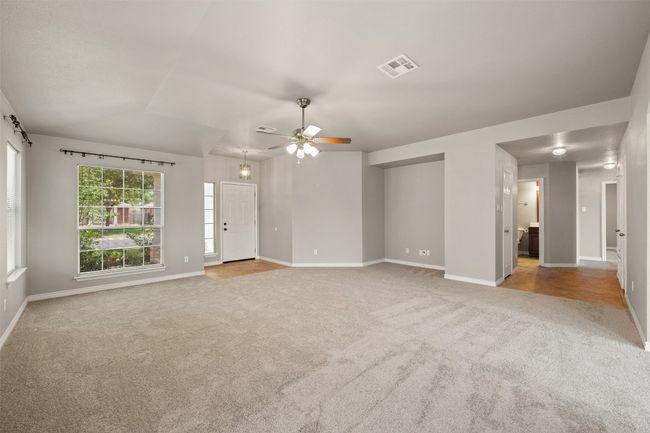 Living with TV nook | Image 5