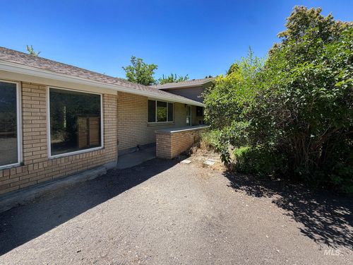 1924 H St, Rupert, ID, 83350-1056 | Card Image