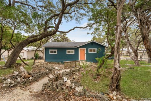 143 Park, Pipe Creek, TX, 78063 | Card Image