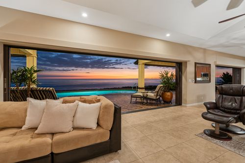 76-6378 Kilohana St, Kailua Kona, HI, 96740-8907 | Card Image