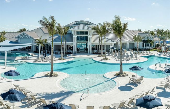 Driftwood Club Amenity Campus | Image 23