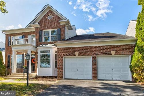 16521 Telescope Ln, DUMFRIES, VA, 22026-2197 | Card Image