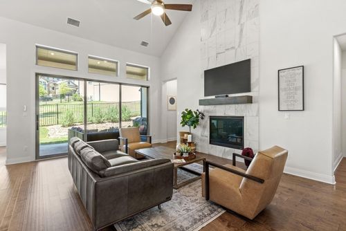 52-2412 Skywalk Ln, Spicewood, TX, 78669-2095 | Card Image
