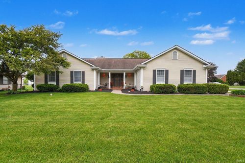 56235 Hollingshead Dr, Mishawaka, IN, 46545-7949 | Card Image