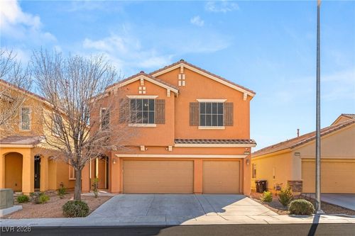 4015 Blueberry Peak Ln, North Las Vegas, NV, 89032-0841 | Card Image