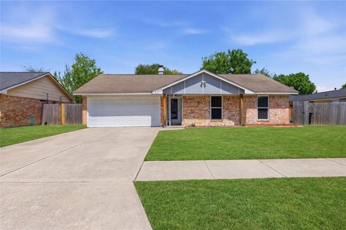 7030 Sandswept Ln, Houston, TX, 77086-1812 | Card Image